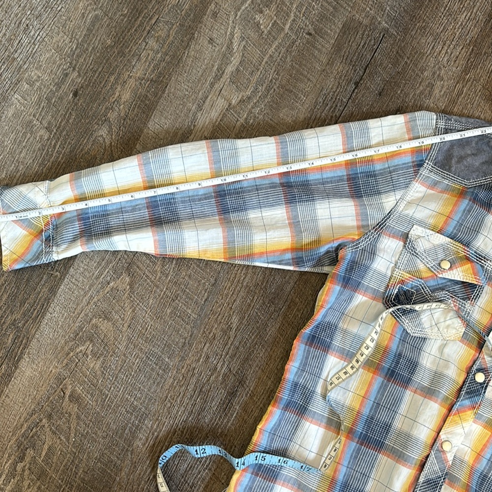 BKE Vintage boys long sleeve snap up plaid shirt - Picture 8 of 10
